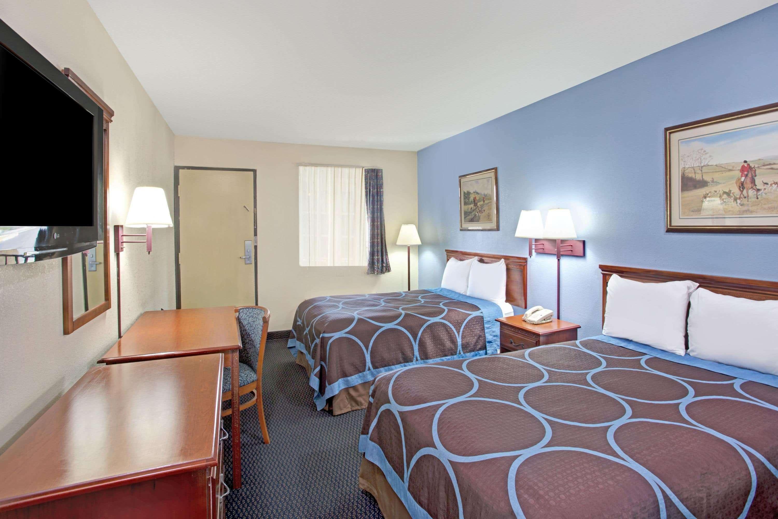 Super 8 By Wyndham Suwanee Hotel Buitenkant foto